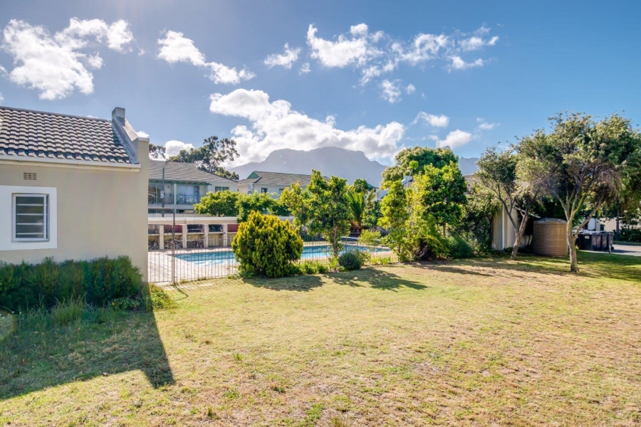 To Let 1 Bedroom Property for Rent in Kenilworth Western Cape